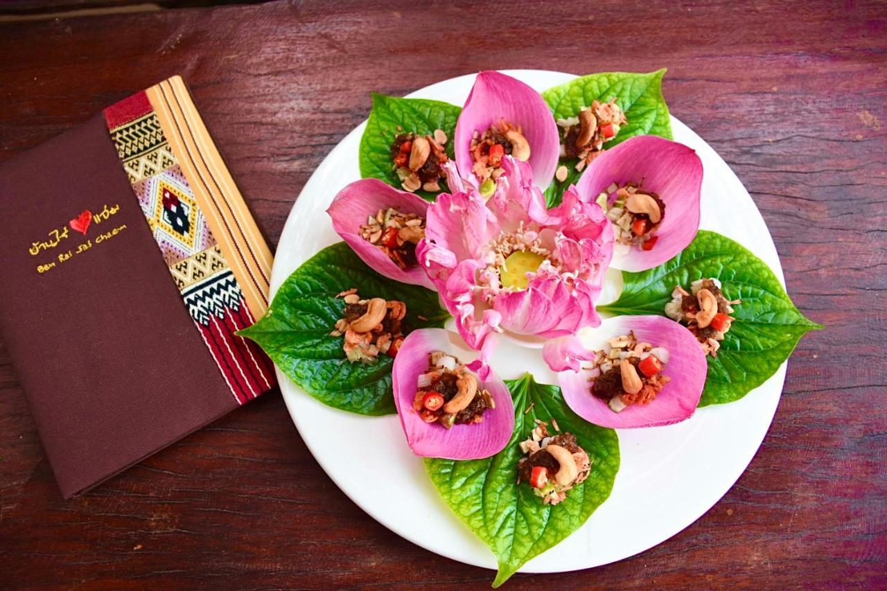 Ban Rai Jai Chaem - Spa Cafe & Homestay Екстериор снимка