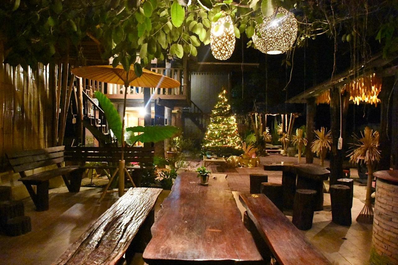 Ban Rai Jai Chaem - Spa Cafe & Homestay Екстериор снимка